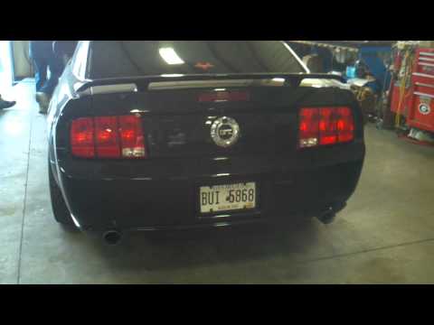 Ford modular 4.6 with ford racing performance cams M-6550-3V