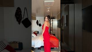 It’s Scarlet nighttt! 💋 #scarletnight #scarletlady #cruiseshiptravel