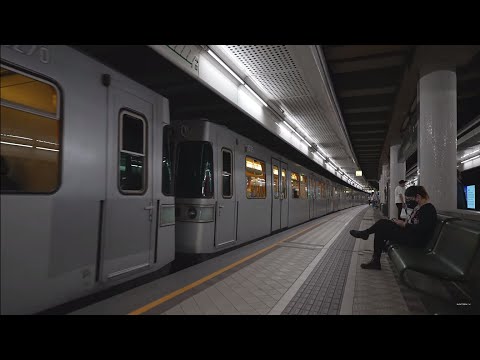 Áustria, Viena, passeio de U-Bahn de Schottenring a Längenfeldgasse