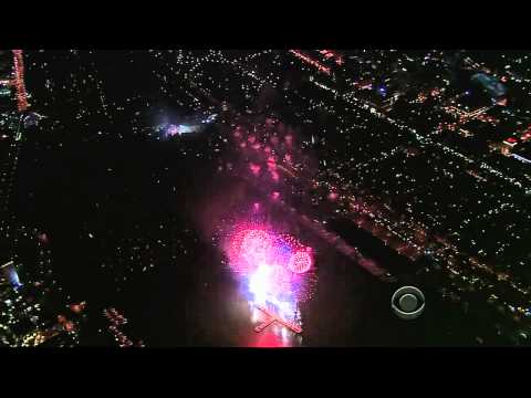 2010 Boston Pops Fireworks Spectacular Finale - "Run Free" by Hans Zimmer (Official CBS HD Footage)