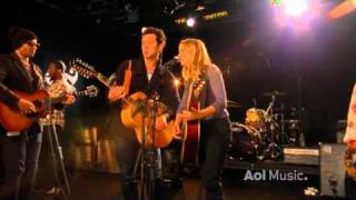 Sheryl Crow &amp; The Thieves - AOL Sessions - &quot;Long Road Home&quot; 3/5