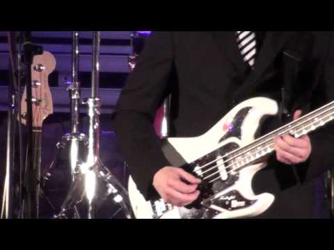 04 Stingray   The Foot Tappers