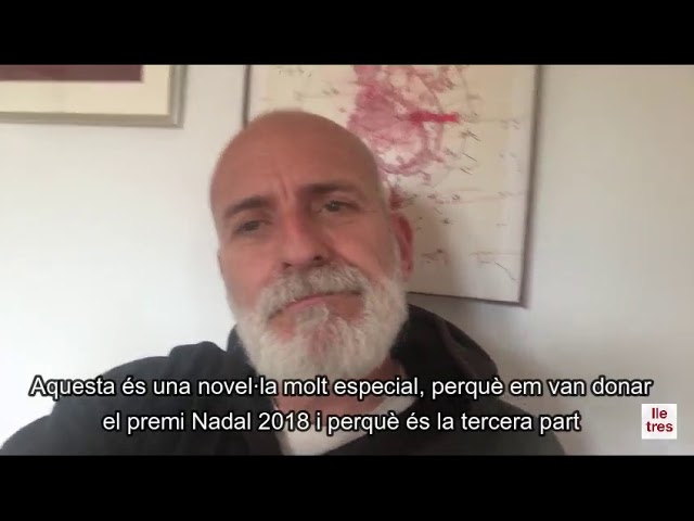 Vídeo relacionado con Un amor: 3 (Novela)