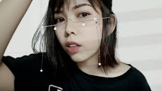 Download lagu 恶作剧 (E zuo ju) - 王蓝茵 (pinyin trong phần mô tả) mp3