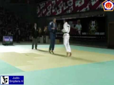 Judo 2009 Tbilisi: Buffet (FRA) - Kazusionak (BLR) [-90kg].