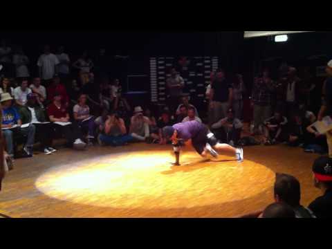 Red Bull BC One City Cypher Zurich (2012) | BBoy Benett vs. BBoy Bon | BenettGrazer