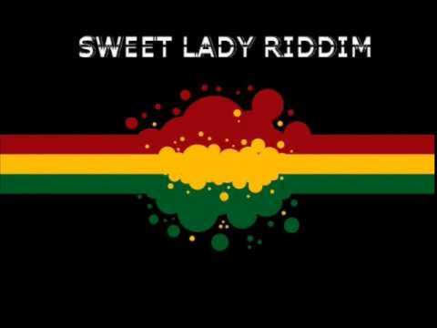 Straïka D Feat Mc Janik - Fou (Sweet Lady riddim)