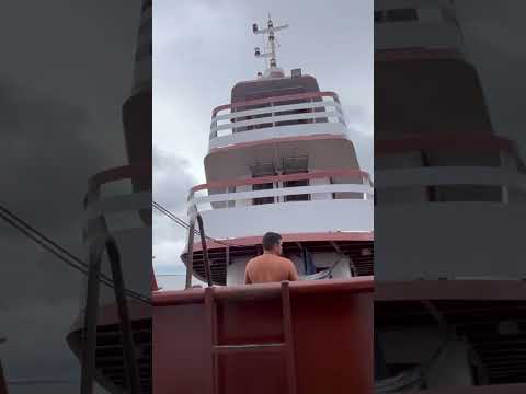 Atravessando o rio na balsa, Manaus - Careiro da Várzea #amazonas #pescaria #caiaqueiros #fishing