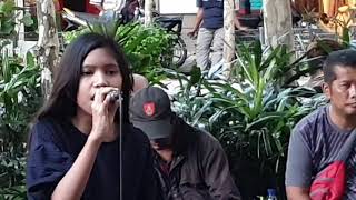 Download lagu Luka Dilukai.... mp3 Download lagu Luka Dilukai.... mp3