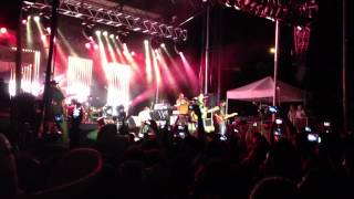 Gary Allan at the 2012 Navajo Nation Fair- She's So California