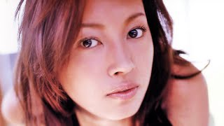 滝沢沙織のグラビア【秘密の花園】