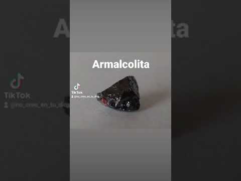 Minerales en la Luna.