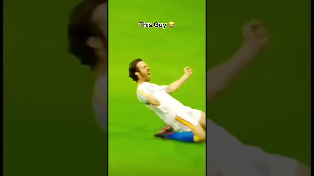 Normal Knee Slides vs This Guy 😂