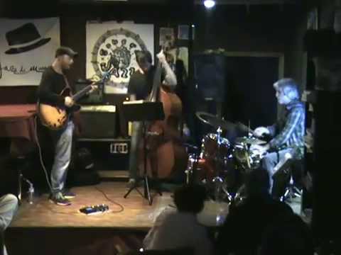 Miguel Martins Trio at Soberao Jazz Club / Soul Eyes