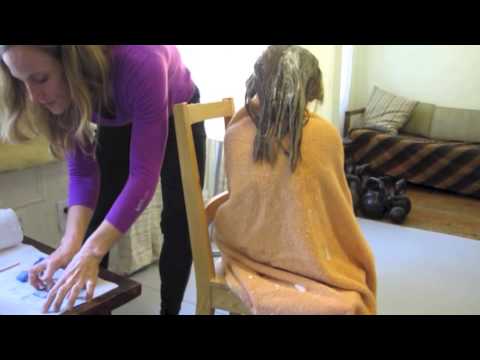 How to Remove Lice and Nits with Conditioner and a Comb