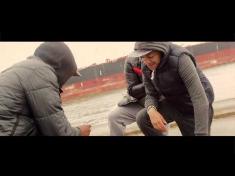 Oomps - Auto Sessie (Official Video)