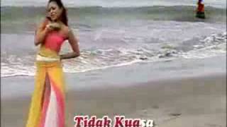 Download lagu Neng Wulan Antasi - JATUH CINTA mp3