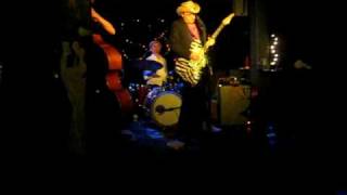 King David - CRYING WON'T MAKE ME STAY (Vestergade 58)