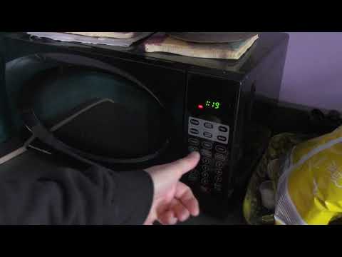 How do I set the clock on my microwave! with Dinosaur RAWR and R2