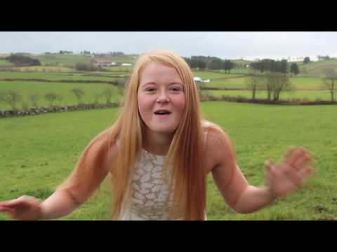 ElinHilde - La meg være ung av Siri Undheim og Kine Refsnes