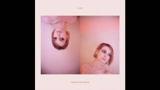 Uffie - Nathaniel (Official Audio)