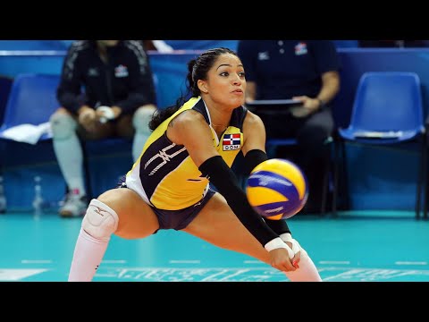 Brenda Castillo Amazing Volleyball Libero