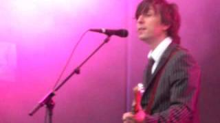 The Crash - Thorn In My Side (Ruisrock 5.7.09)