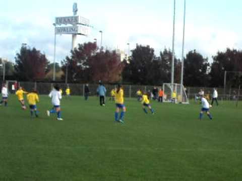 FC Zoetermeer Meiden D10M thuis tegen DWO D8M op 161010