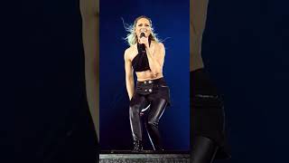 HELENE FISCHER ("TAUSEND GUTE GRUNDE")