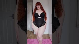 can’t go wrong with a classic black bodysuit 🖤✨ #curvy #plussize #fashionnova #fashionnovacurve