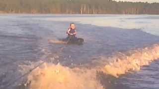 preview picture of video 'Hudson goes Knee Boarding on Blounts Creek'