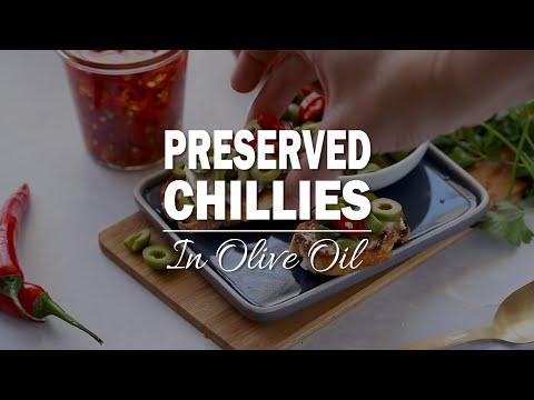 Preserved Chillies in Olive Oil