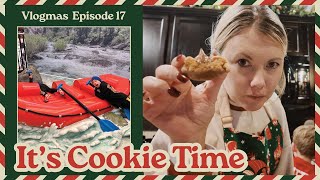 A Cozy Vlogmas Day 17 | Football Game, Christmas Cookies & Coffee Chat