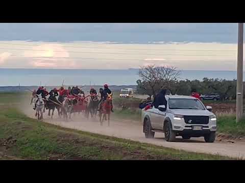 La sessione di allenamento sul tratturo per la Carrese di San Martino in Pensilis