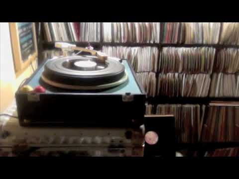 Toney Barrett ‎– Trying Man + dub