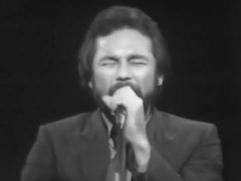 Ruben Blades Y Celia Cruz Con La Orquesta De Willie Colon Capitol Theatre Passaic NJ Marzo 22 1980