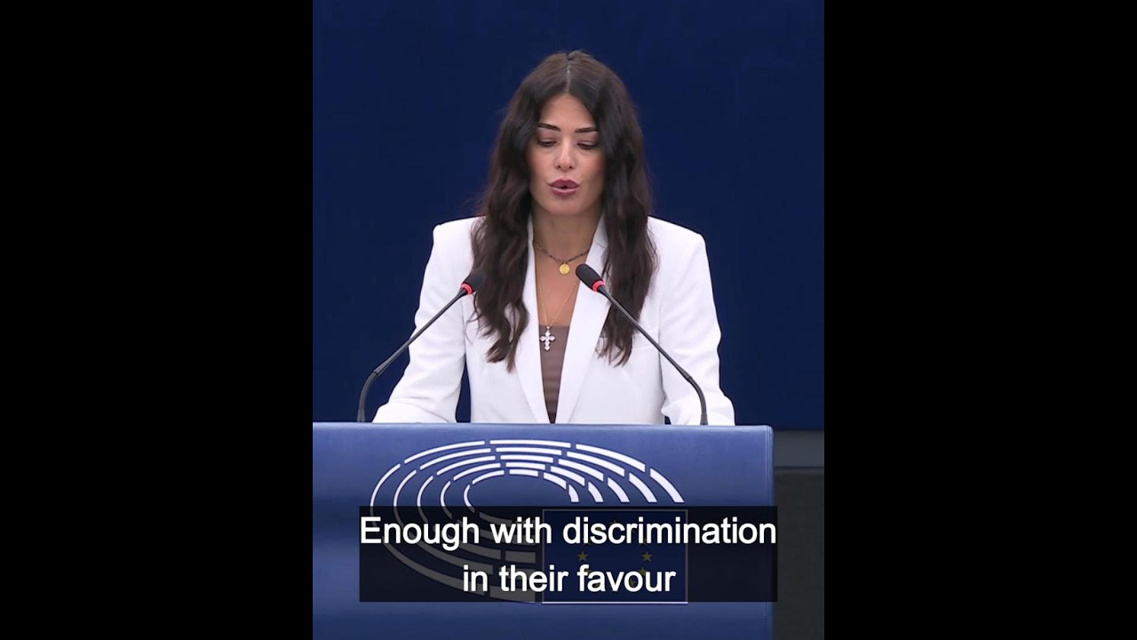 How Far Right MEPs Recycled decade old internet memes in a debate on Roma inclusion