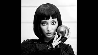 Download lagu Faouzia - LOST MY MIND IN PARIS mp3 Download lagu Faouzia - LOST MY MIND IN PARIS mp3