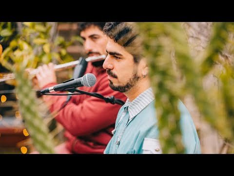 en el patio: LHMG - Ideas Prohibidas