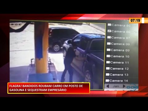 Bandidos são flagrados roubando carro em posto de gasollina e sequestrando empresário 28 01 2021