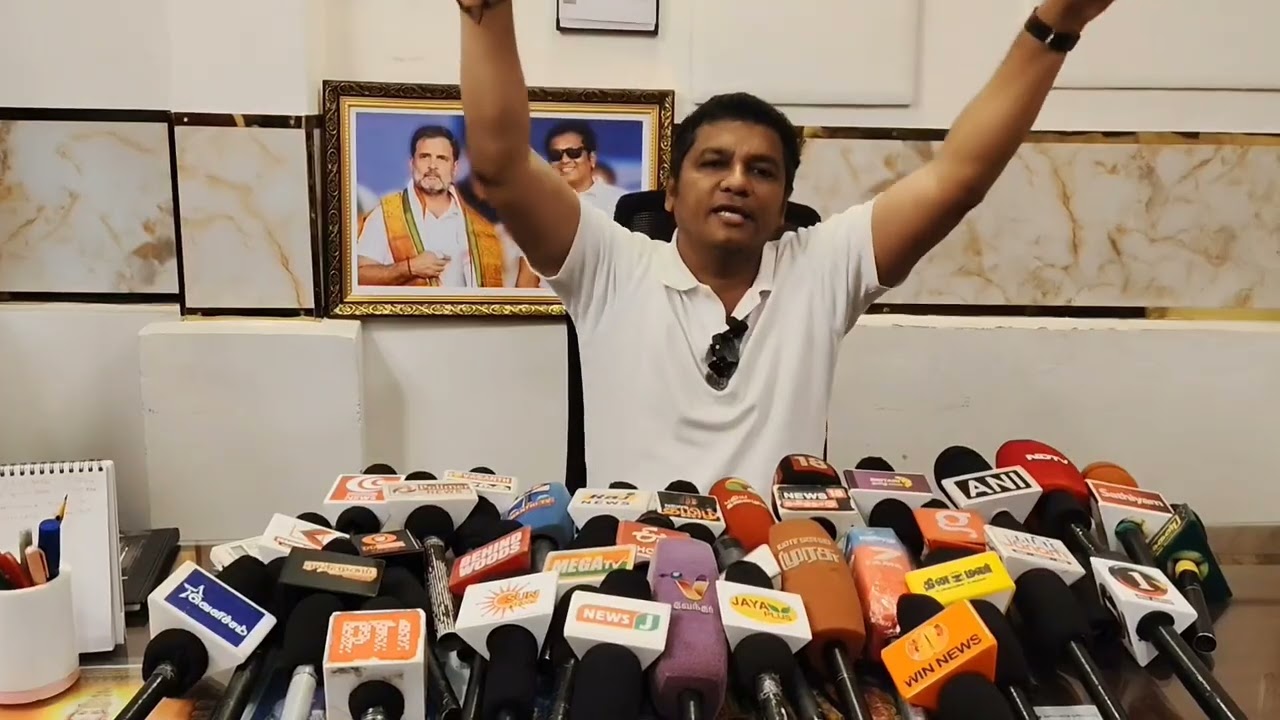 சீமான் மற்றும் திமுக வை சேர்ந்த  மாஜி அமைச்சர்களை  ஒரே நேரத்தில் தாக்கி பேசிய  காங்கிரஸ் நிர்வாகி ... வைரலாகும் பேட்டி!