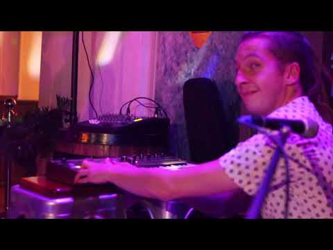 Gnarles Barkley - Crazy - DR FUNK Cover (Live :: Newquay)