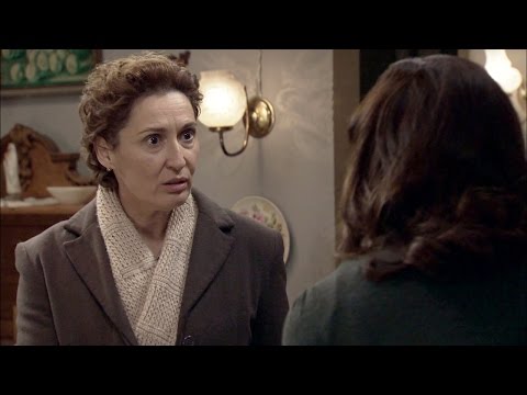 Amar C532 - Lucía pide a su madre abandonar el piso