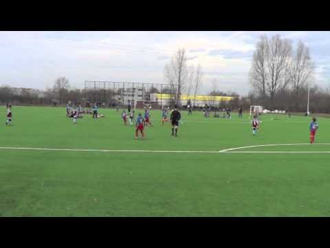 Escola Varsovia III vs Naprzód GOSIR Stare Babice. Rocznik 2003