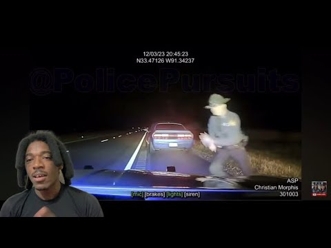 Dodge Challenger Scat Pack Flees From Traffic Stop