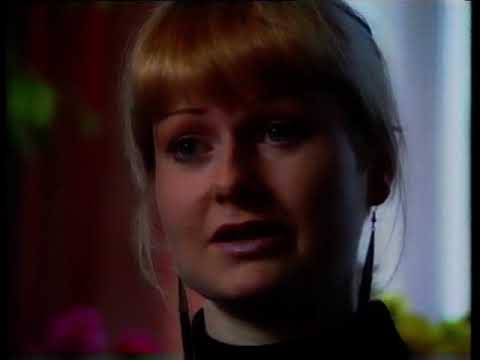 'Free for All" (90s) - Bed, Breakfast and Bondage / Spanking Hotel in Devon