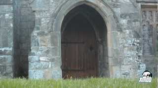 preview picture of video 'Quadcopter sightseeing around Wharram Percy'