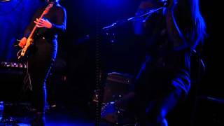 Frankie Rose - Had We Had It + Into Blue + Street Of Dreams (Live @ The Lexington, London, 16/12/13)