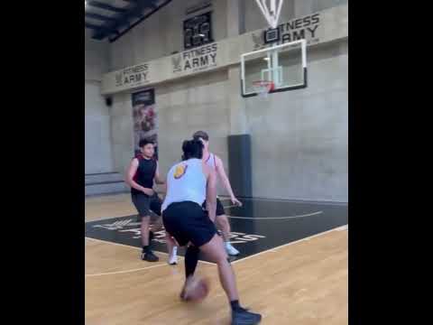 📣 Rendon Labador nag aya ng basketball bago sagutin si mami oni