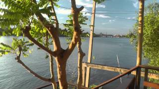 preview picture of video 'Mae Klong River, Samut Songkhram, Amphawa, Thailand'